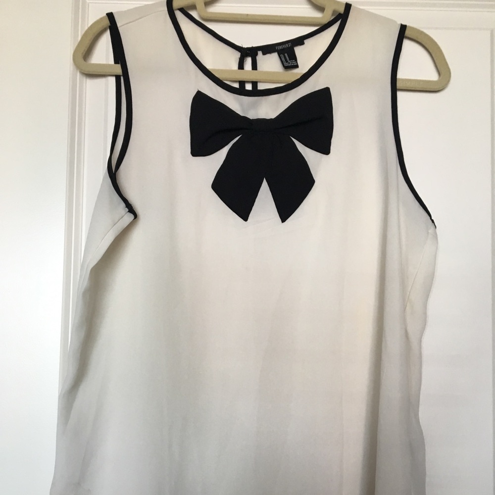 Women’s bow blouse