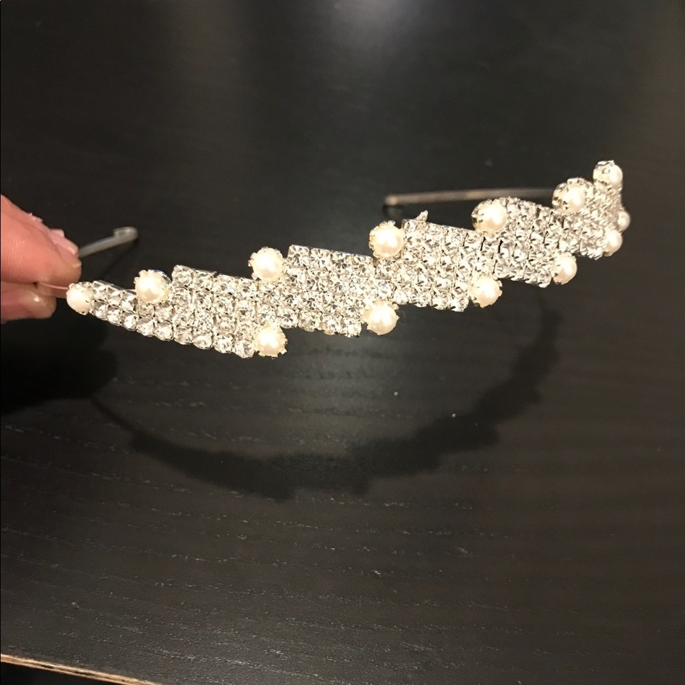 Headpiece