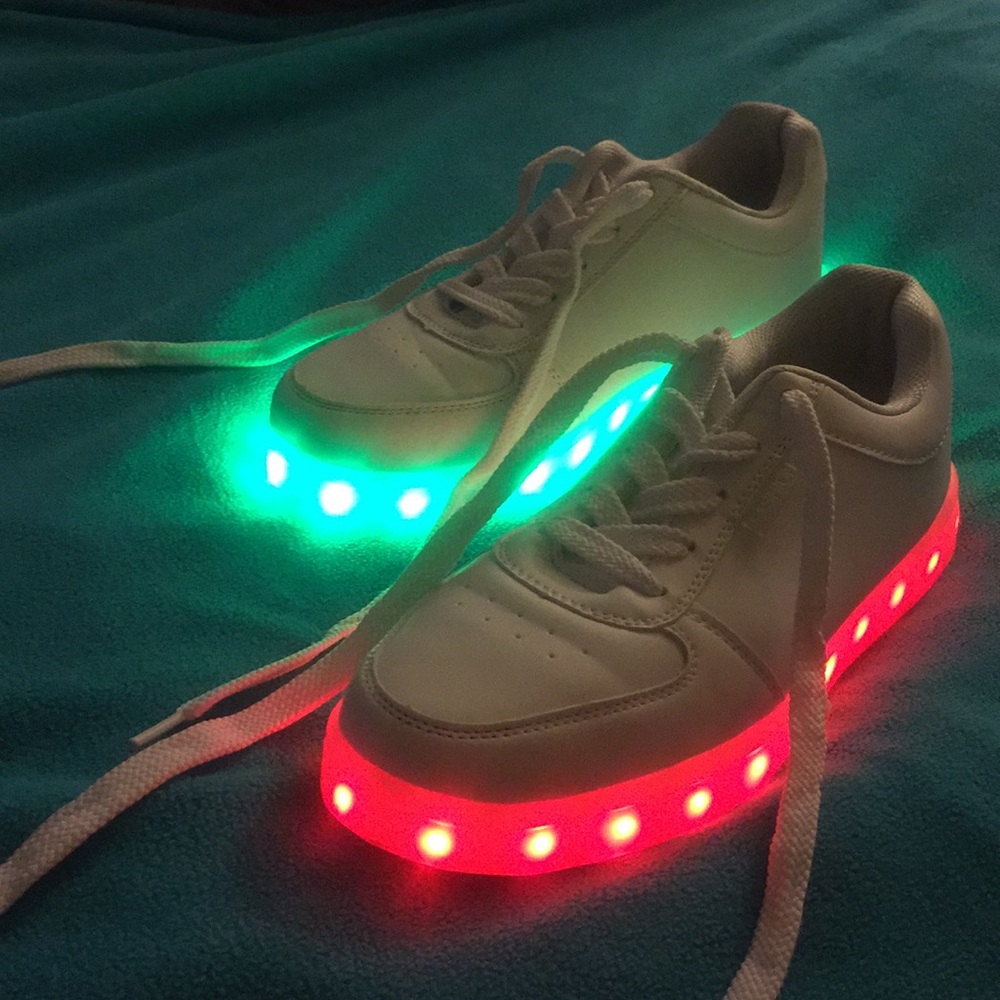 Like new! Led light up shoes