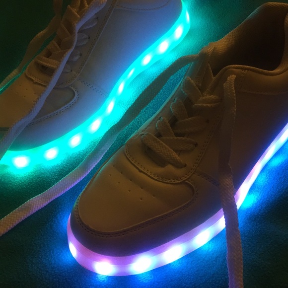 Like new! Led light up shoes - Picture 2 of 3