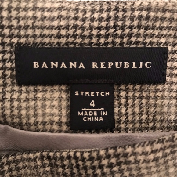 Banana Republic Wool Plaid Skirt - Picture 3 of 7