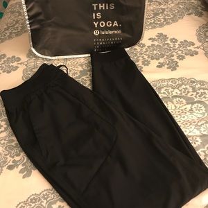 Men’s Lululemon Black ABC Jogger Pant