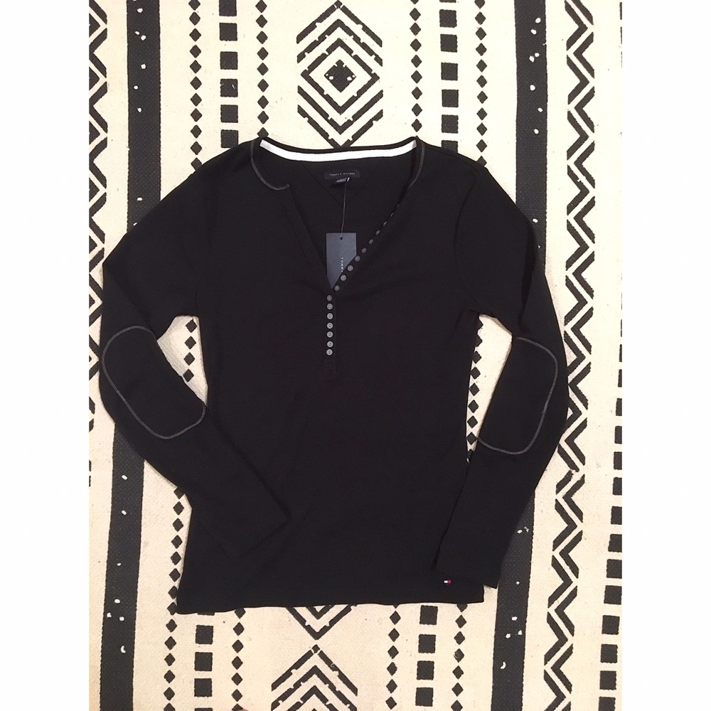 SOLD - NWT Tommy Hilfiger Top