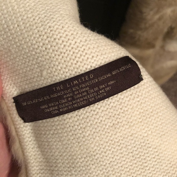 Fur scarf from the limited - Picture 2 of 3