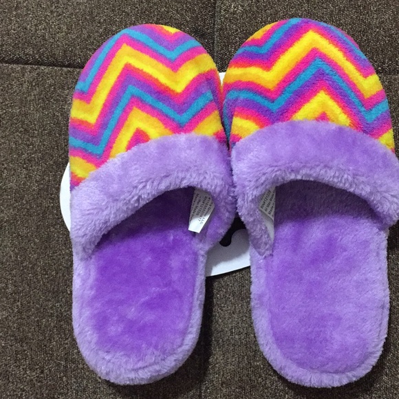 Chatties Girl Printed Zigzag Multi Color Slippers - Picture 7 of 8