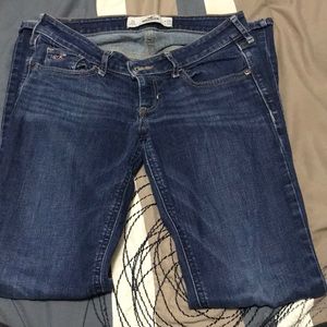 Hollister jeans