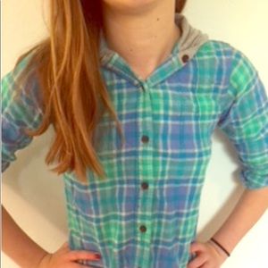ADORABLE Plaid shirt with sweatshirt material hood
