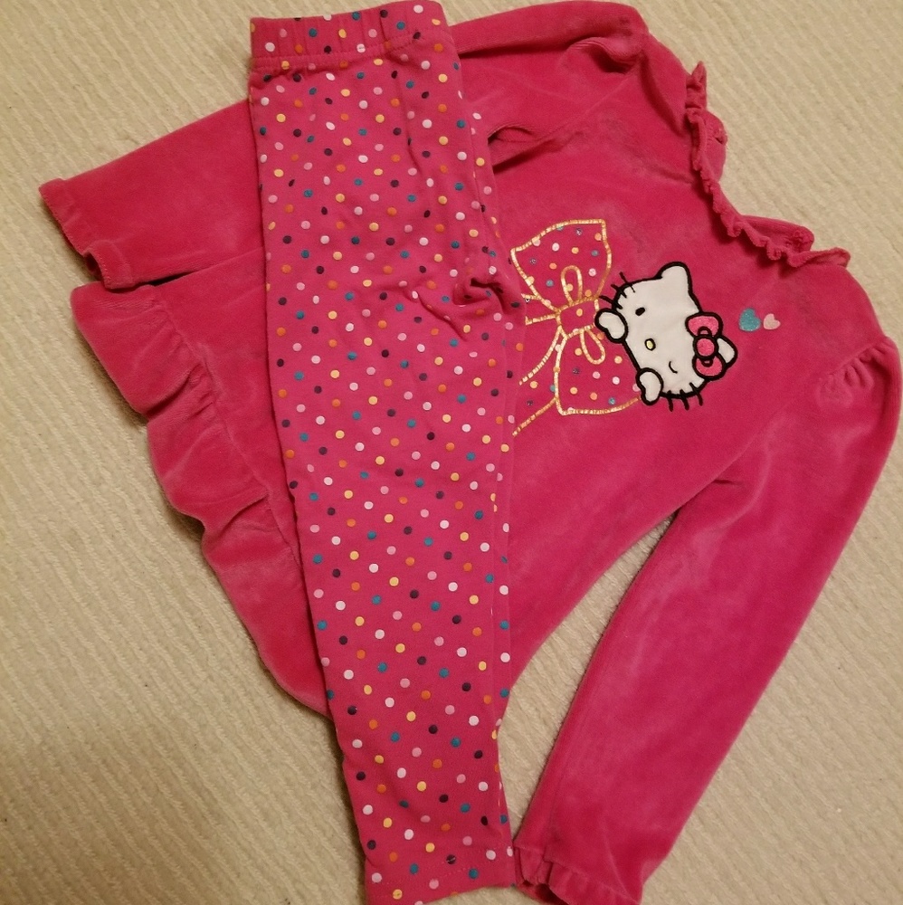 Hello kitty outfit