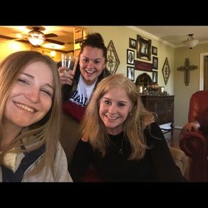 Meet your Posher, Dee ann