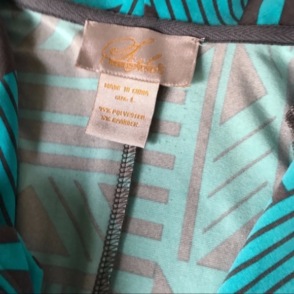 Midnight Velvet Aqua and Gray Zip up Jacket - Picture 2 of 5