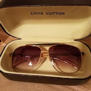 LOUS VUITTON PERSUASION SUNGLASSES