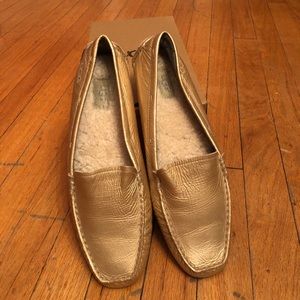 Ugg gold driving moccasins size 11