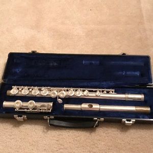 Gemeinhardt 2SP flute (used)