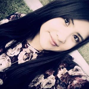Meet your Posher, Daniela