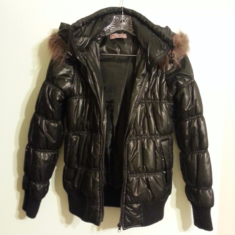 🍭SOLD🍭Forever 21 Hooded Sheen Puffer Faux Fur