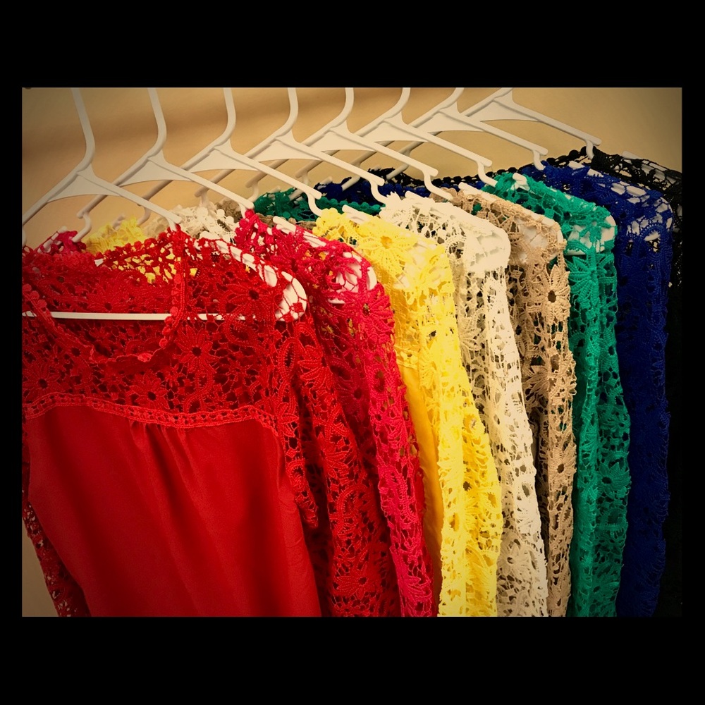 Chiffon blouse w/Crochet sleeve & shoulder BLACK