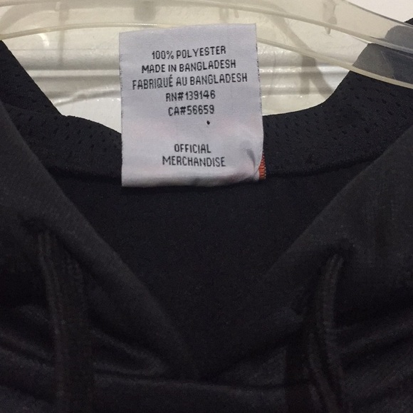 Manchester United Sweater - Picture 4 of 6