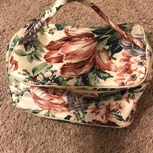 Makeup bag