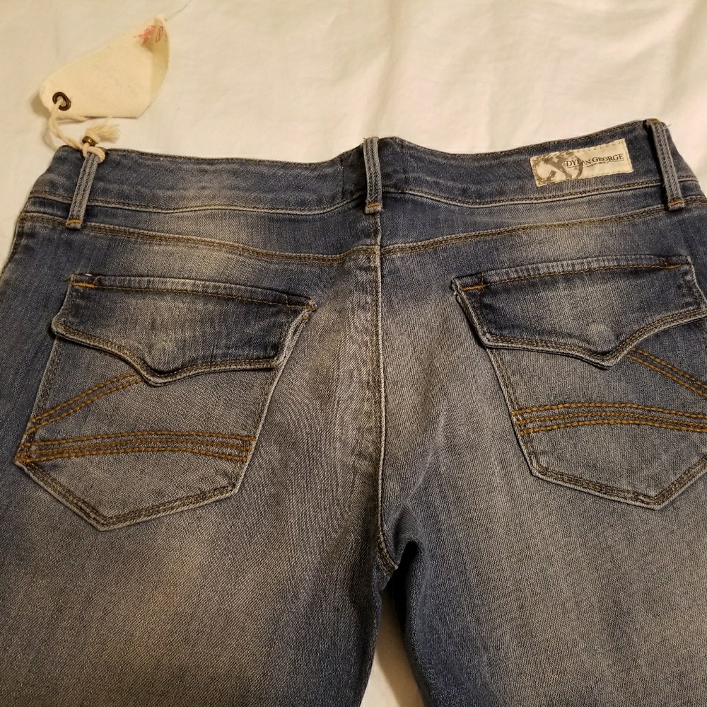 Dylan George new with tags size 29 jeans
