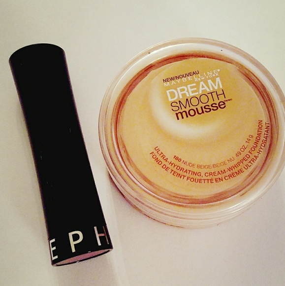 Sephora lipstick and Mabelline moose bundle - Picture 1 of 6