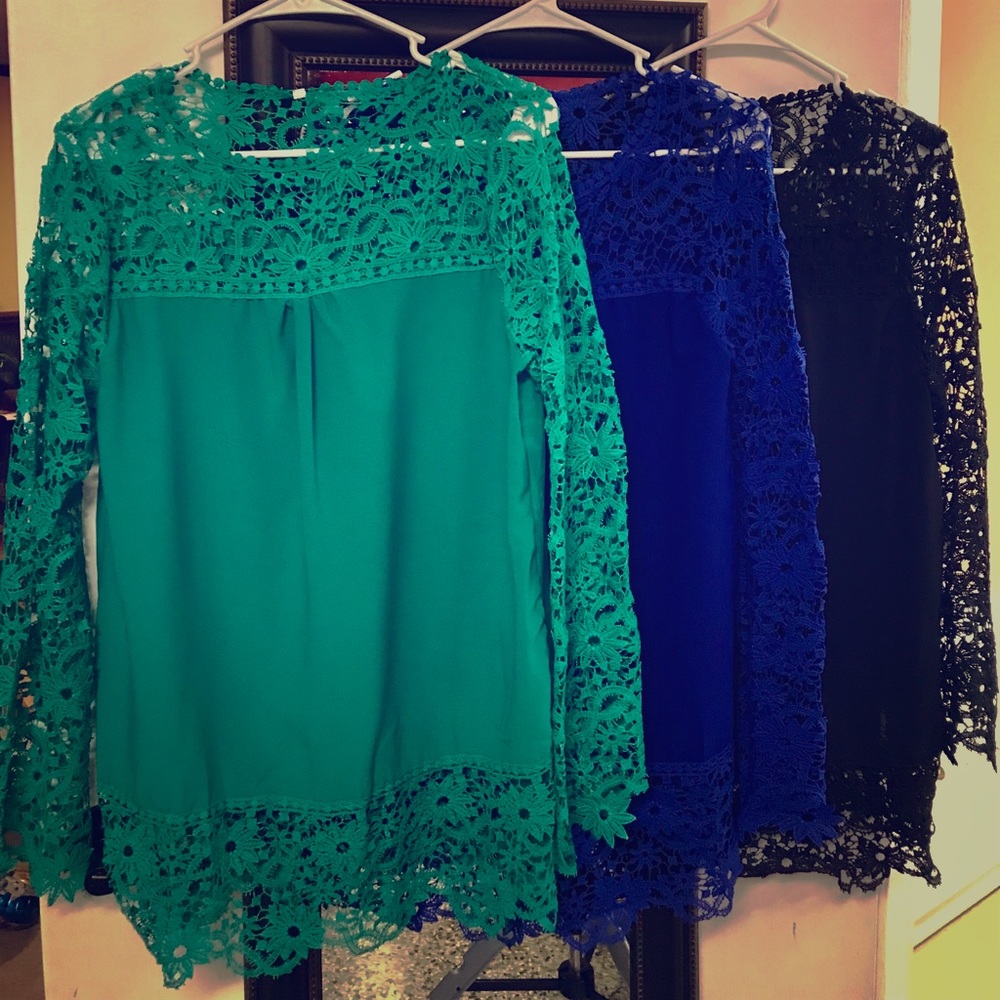 Chiffon blouse w/Crochet sleeve & shoulder BLUE