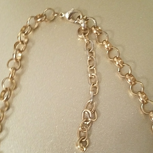 Peach fashion jewelry necklace - Picture 3 of 4