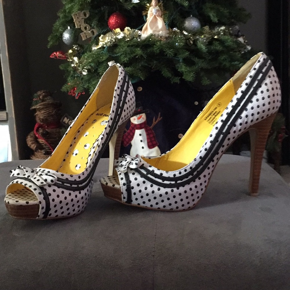 Peep toe high heels! Rockabilly style :)