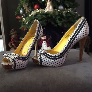 Peep toe high heels! Rockabilly style :)