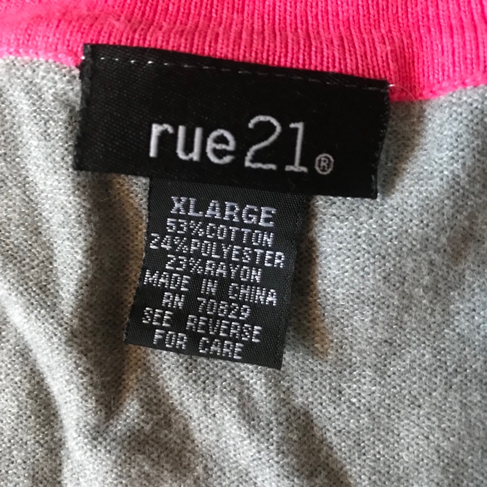 Cute Rue21 Sweater - Picture 2 of 3