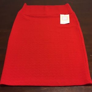 Lularoe Bright Red Textured M Cassie