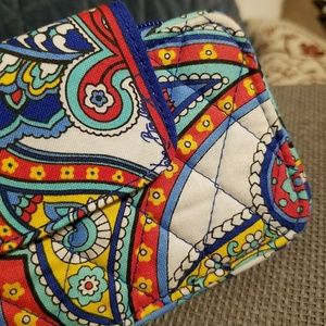☃ Vera Bradley wristlet