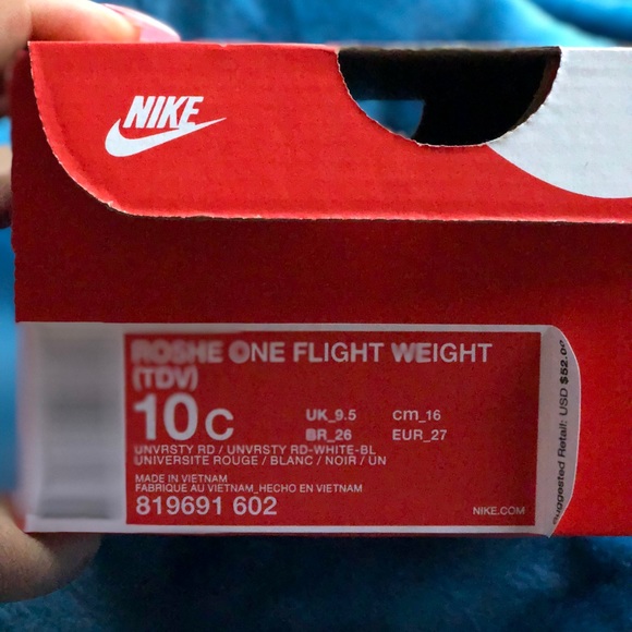 Size 10c Red Nike roshe Run - Picture 2 of 5