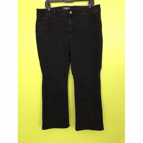 So Slimming by Chico's Jeans Black Sz 2X short - Picture 1 of 7