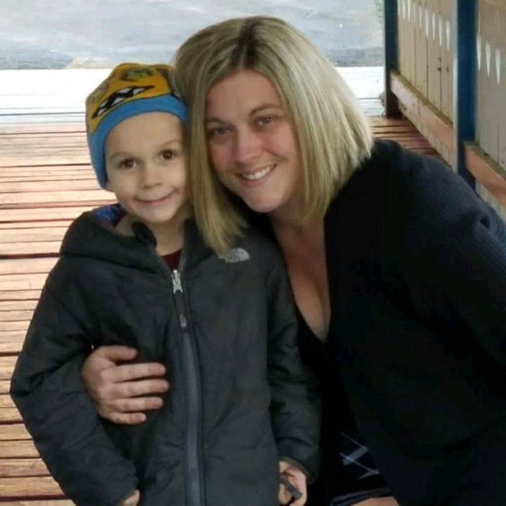 Meet your Posher, Kelly