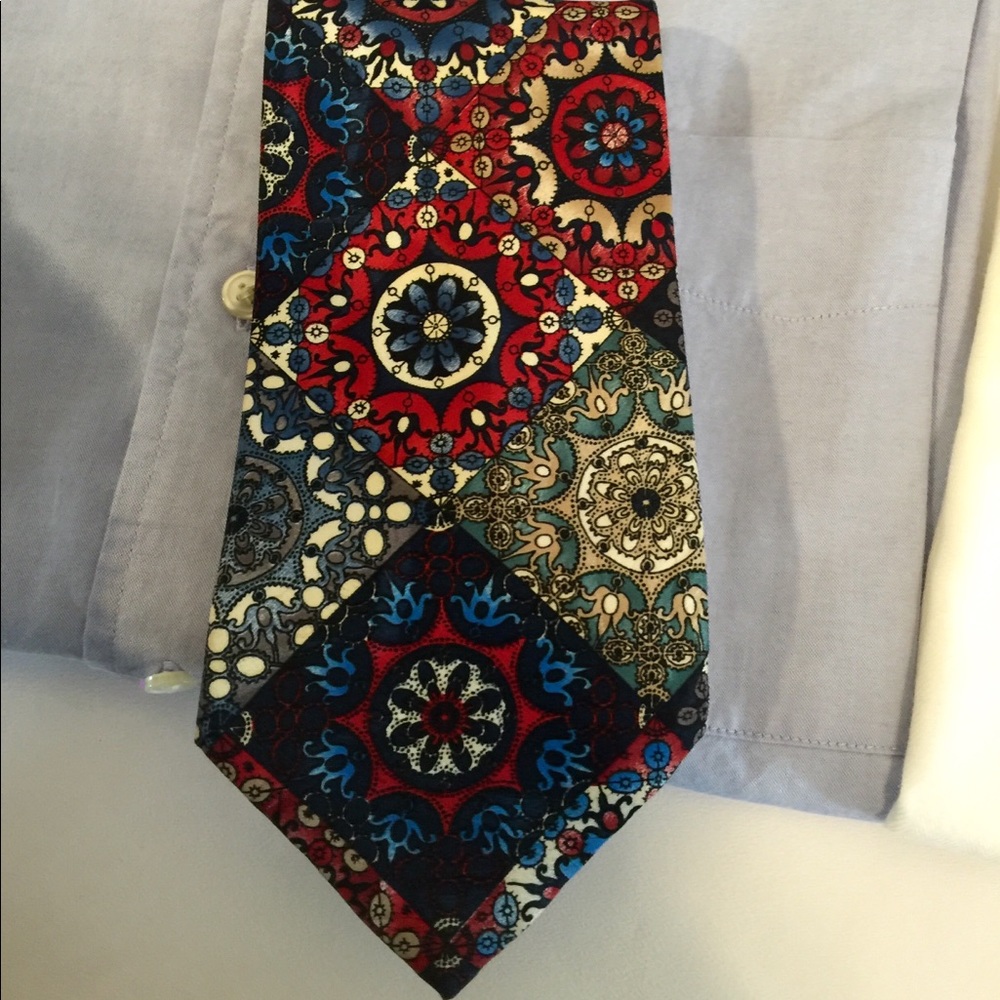 Wembley men's tie