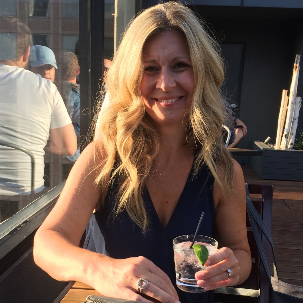 Meet your Posher, Sandy