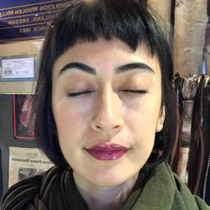 Meet your Posher, Renée