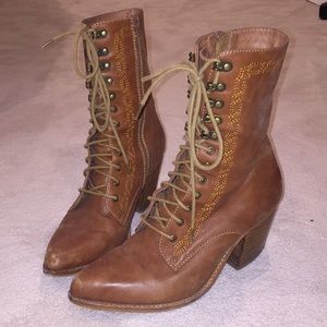 Jefferey Campbell Lace Up boots