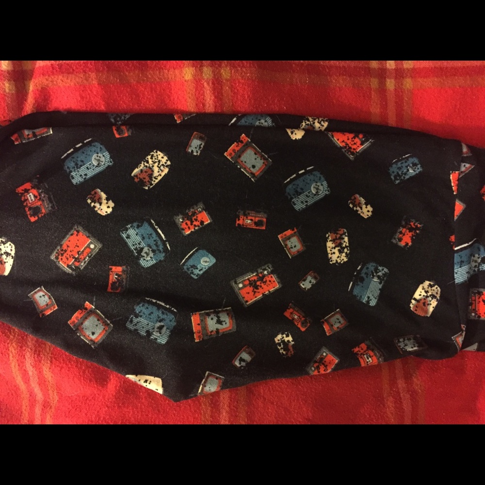 Lularoe OS retro Tv and Radios