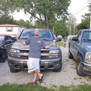 Meet your Posher, Robert