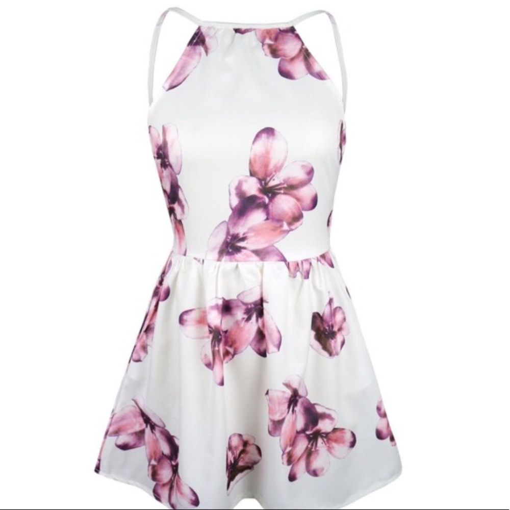 ❤️White Floral Dress❤️ - Picture 4 of 5