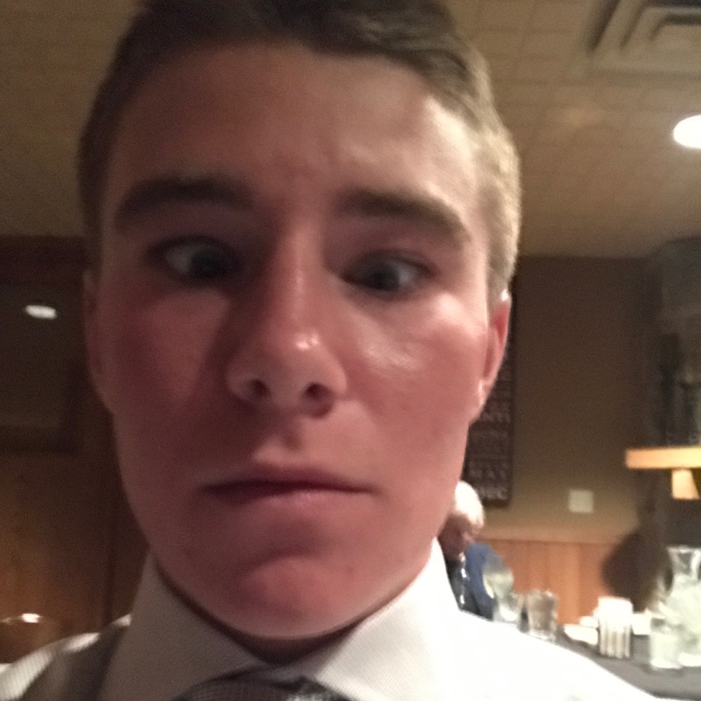 Meet your Posher, Ethan