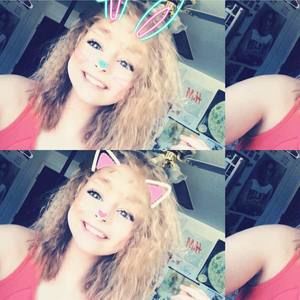 Meet your Posher, Cyrianne