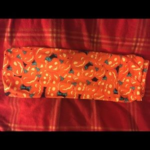 Lularoe Os pumpkins