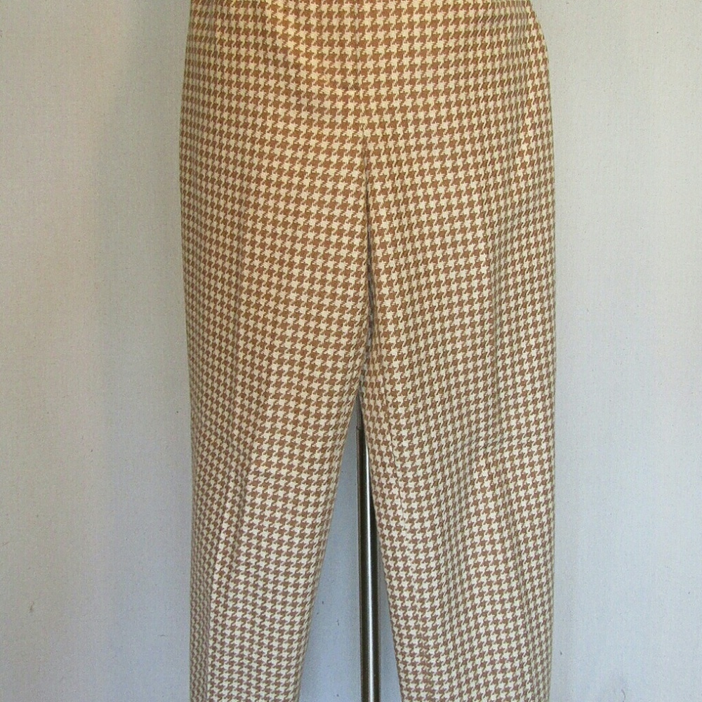 ANN TAYLOR FS CAMEL AND CREAM HOUNDS TOOTH PANTS