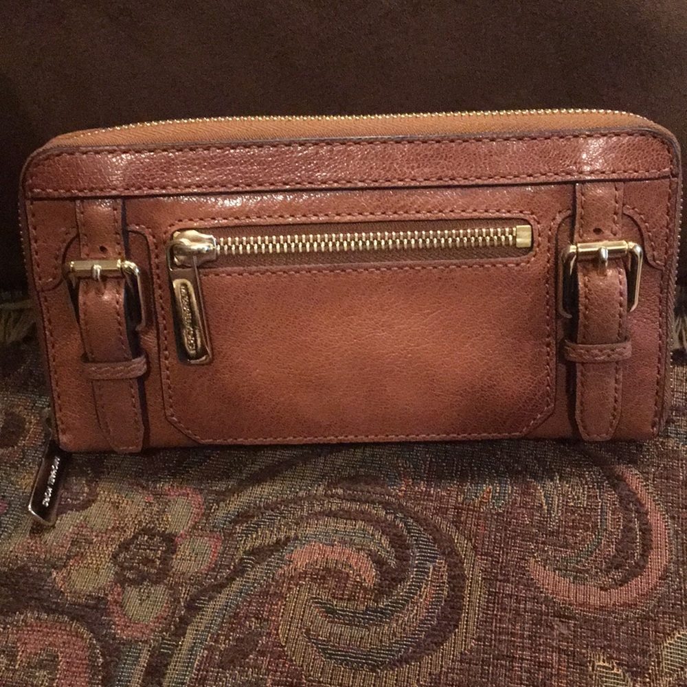 ❌❌SOLD❌❌Michael Kors leather wallet