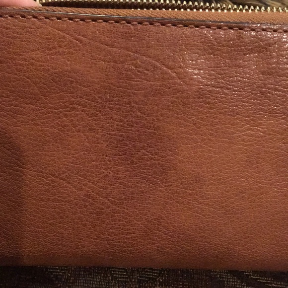 ❌❌SOLD❌❌Michael Kors leather wallet - Picture 5 of 5