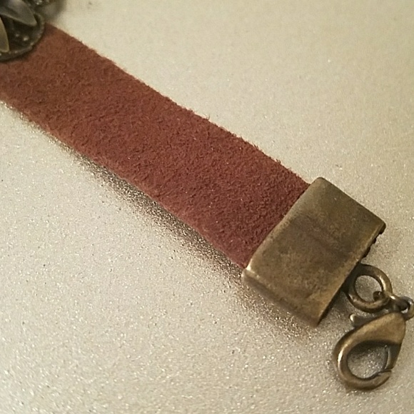 Brown flower bracelet. The Buckle type style - Picture 3 of 7