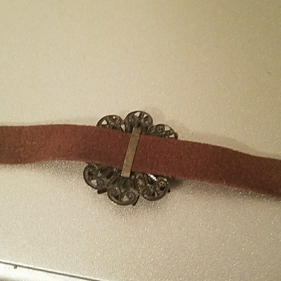 Brown flower bracelet. The Buckle type style - Picture 5 of 7