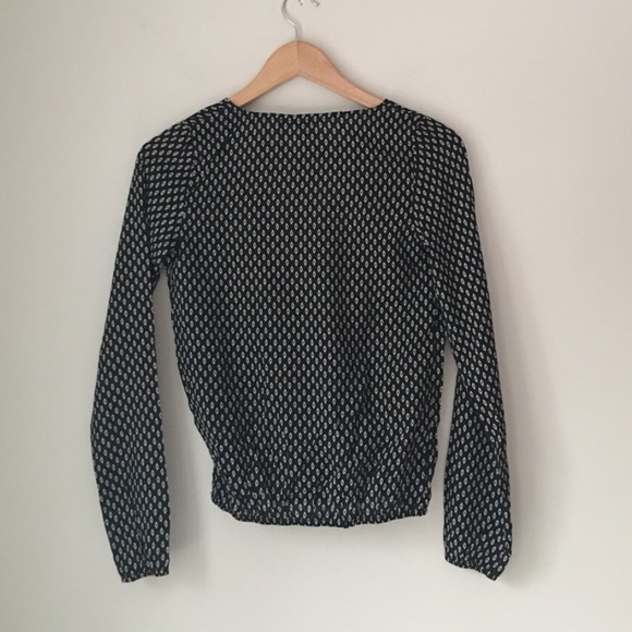 Brandy Melville Zosia Black Printed Top - Picture 3 of 4